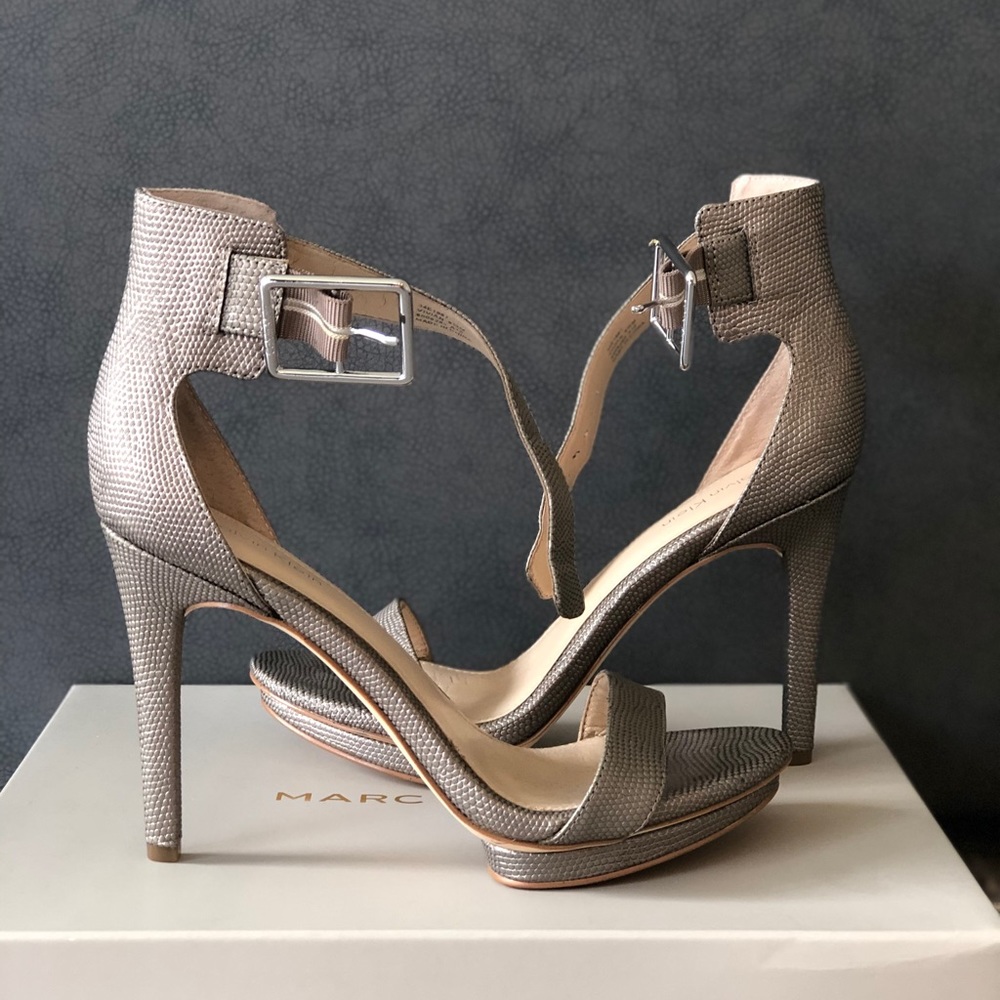 Calvin Klein Gold Heel Sandals. Material, leather.